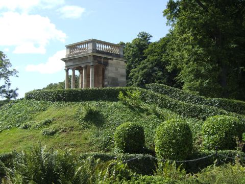 Brodsworth Hall summerhouse. Photo Louise Wickham